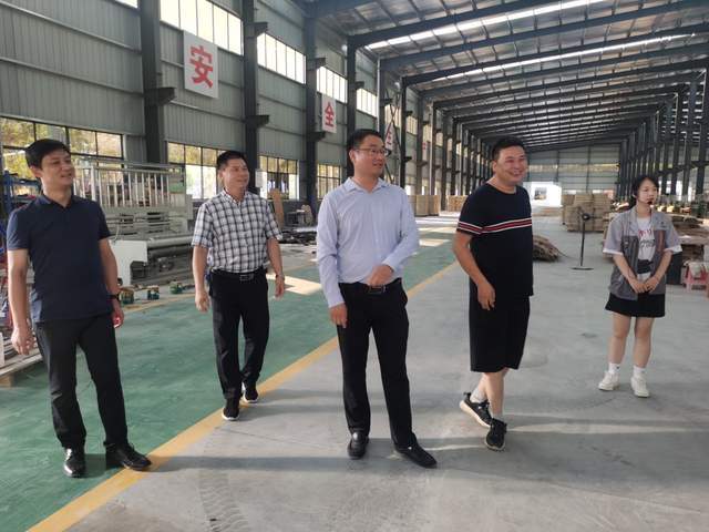 南陽市宛城區(qū)紅泥灣鎮(zhèn):招商引資蓄勢聚能&rdquo;借船乘鳳&rdquo;正當(dāng)其時